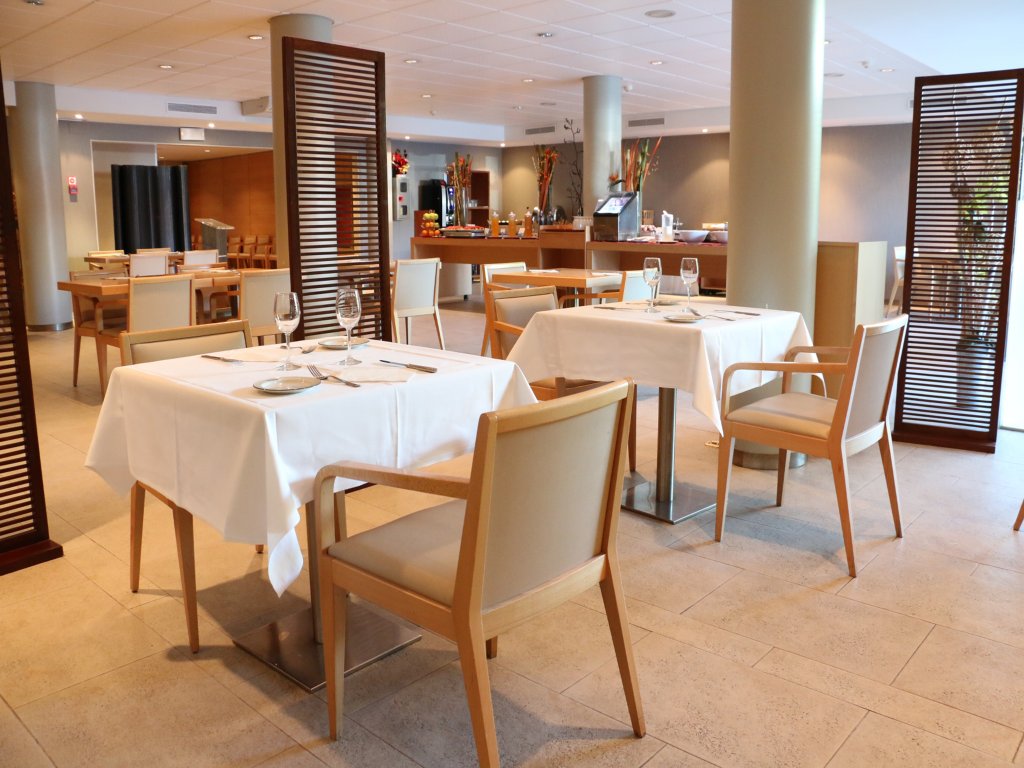 Фото Hotel Sant Just 