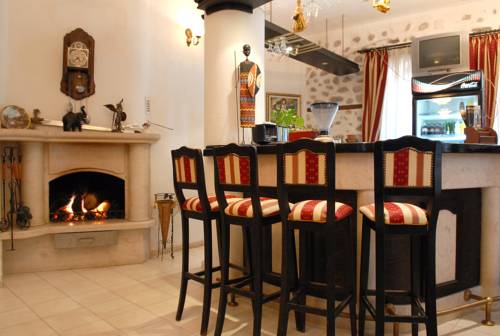 Фото Hotel Bolyarka