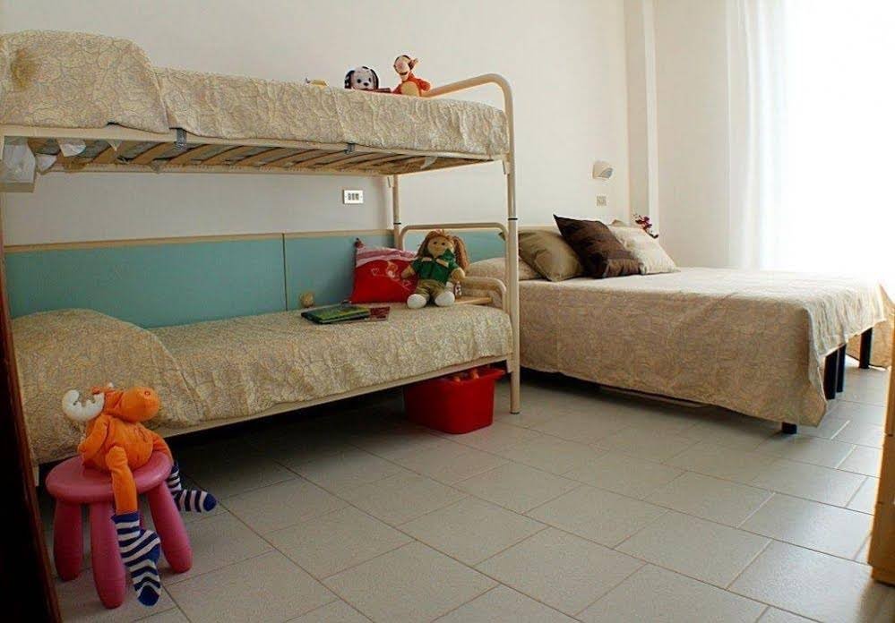 Фото Hotel Jasmine