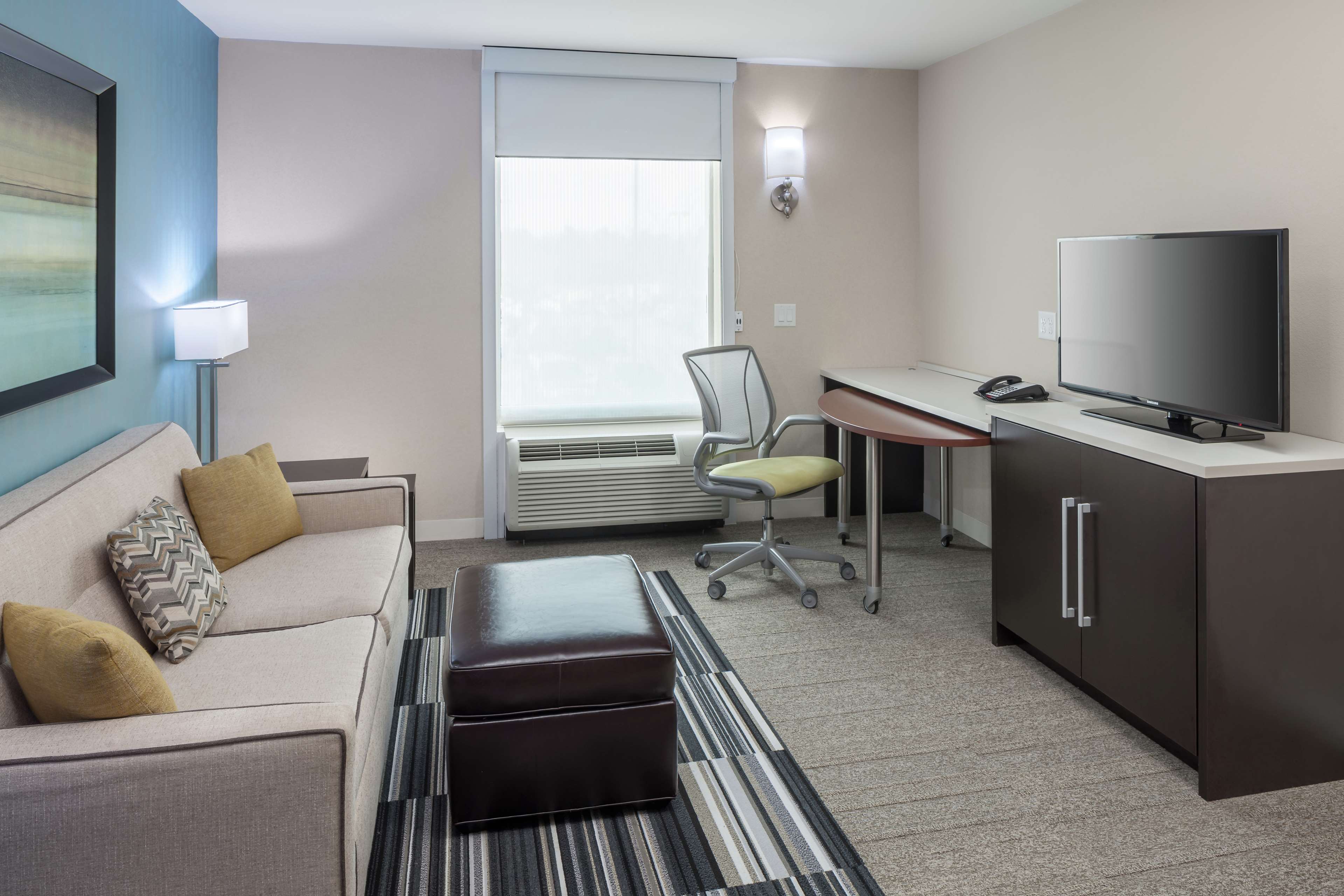 Фото Home2 Suites by Hilton Houston/Katy