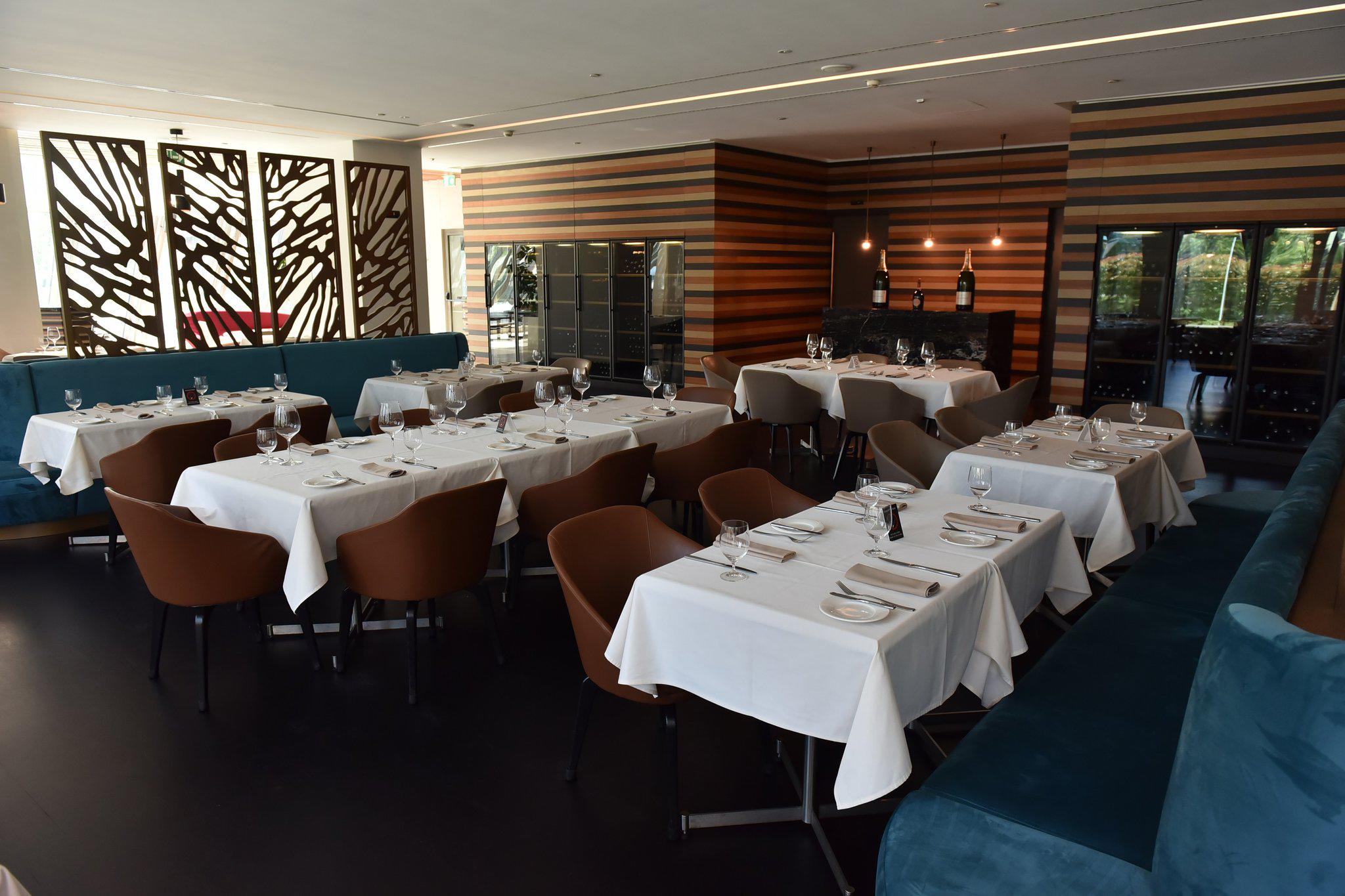 Фото Краун Плаза Белград