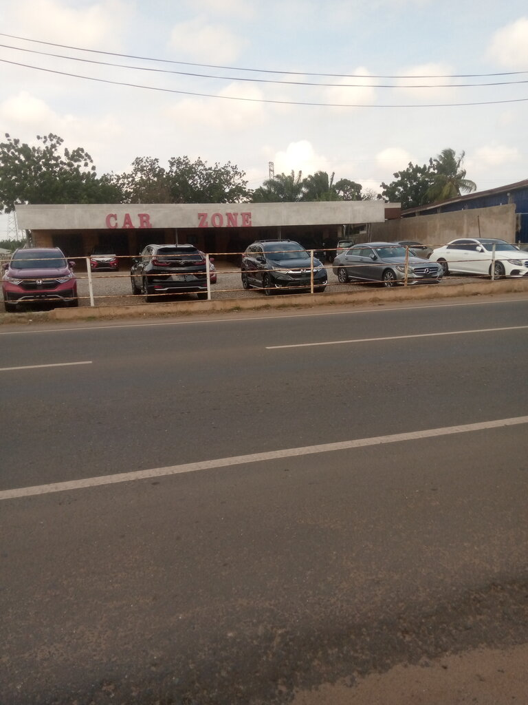Car dealership Car zone, Accra, photo