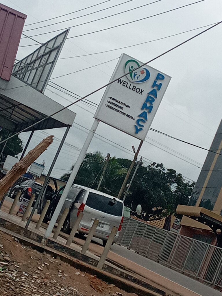 Pharmacy Wellbox, Accra, photo