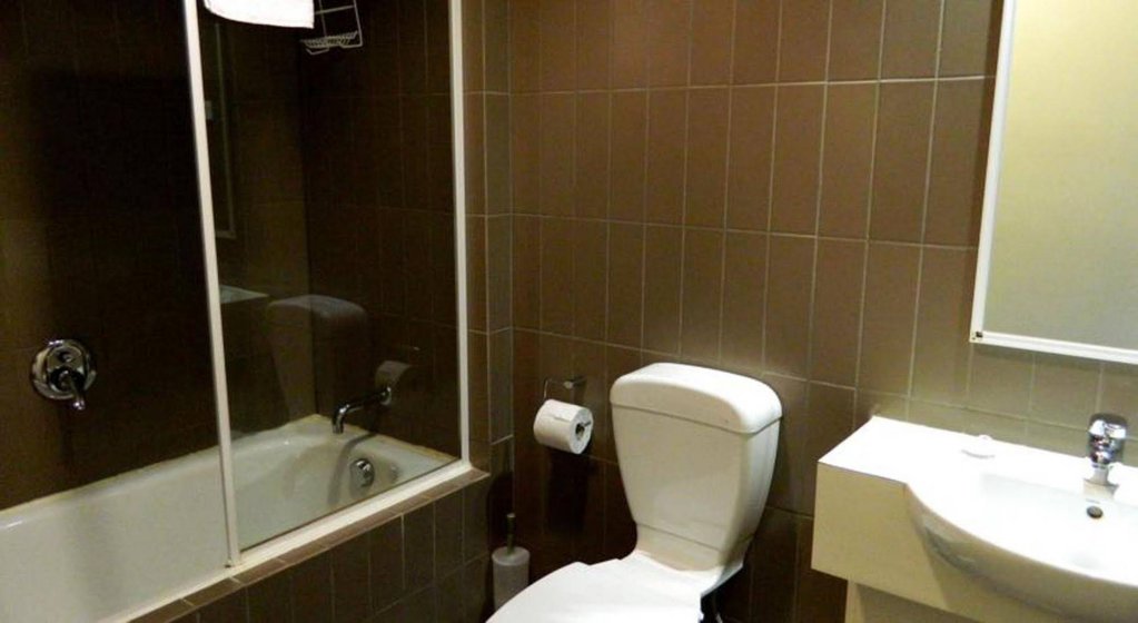 Фото Urban Central Accommodation - Hostel