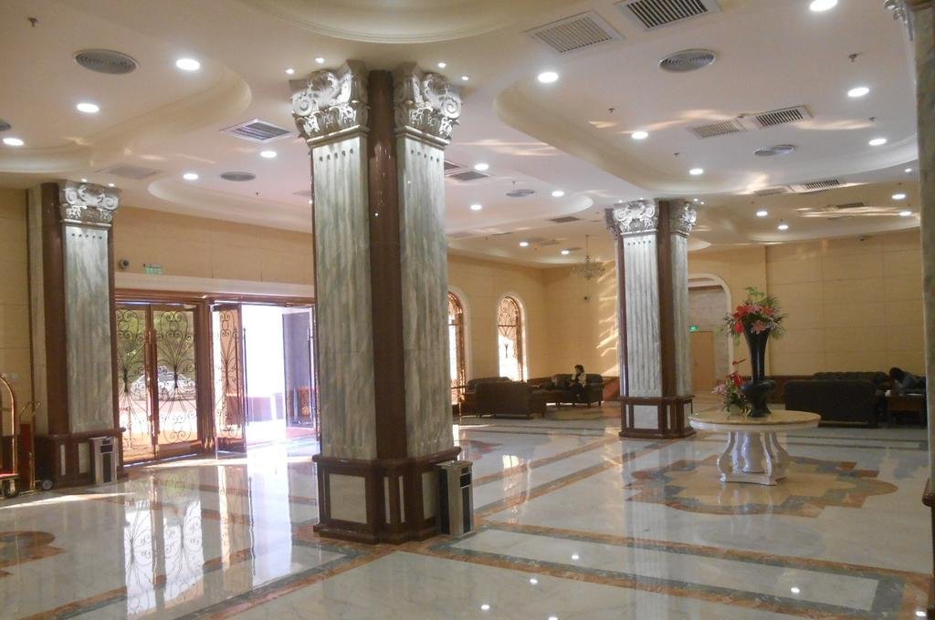 Фото Shanghai Lailai Hotel