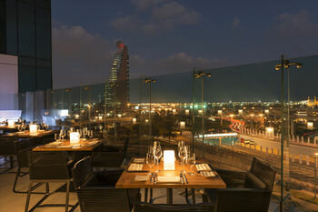 Гостиница Sheraton Grand Hotel Dubai в Дубае