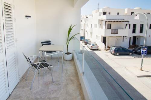 Внешний вид отеля Hotel Senderos в Нихаре, фото 4