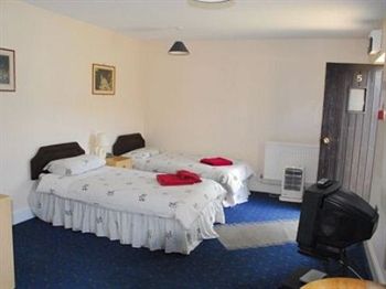 Фото Crown Hotel