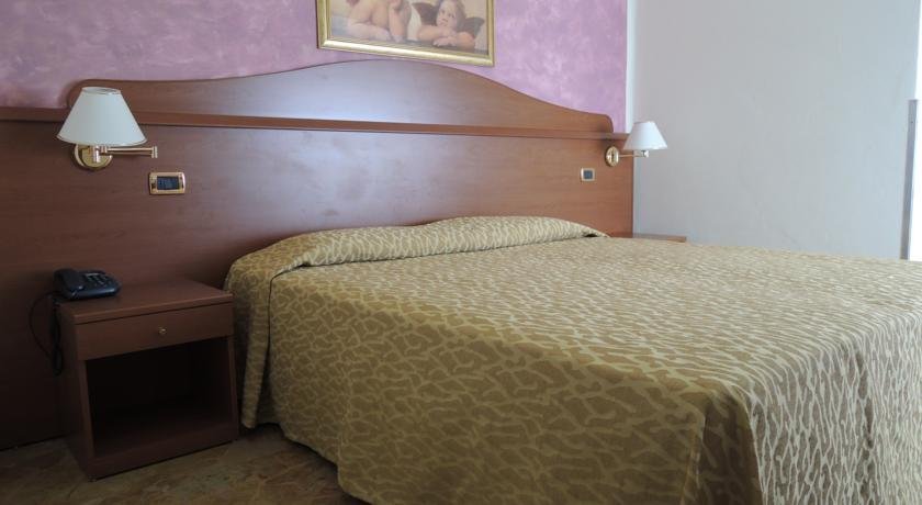 Фото Domus Hotel Adele