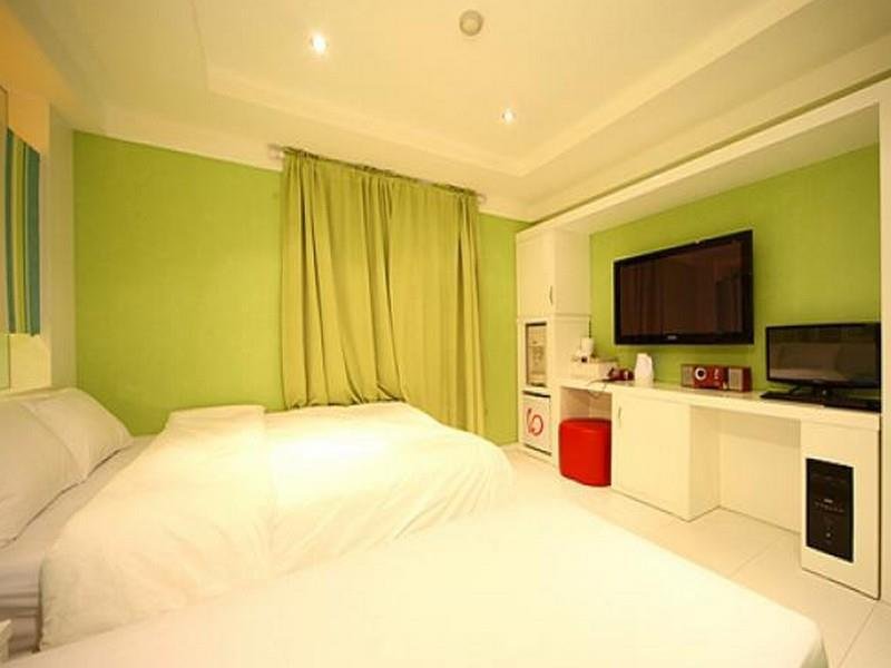 Фото Goodstay Vax Dorocy Hotel