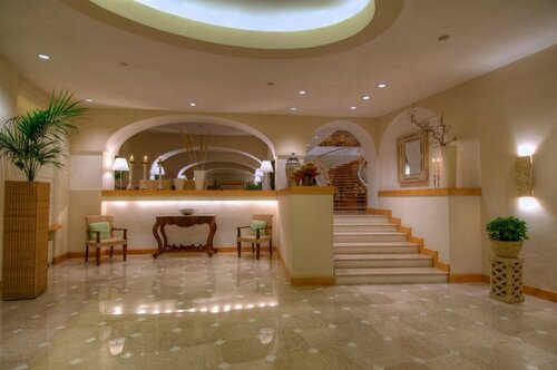 Гостиница Grand Hotel Aminta