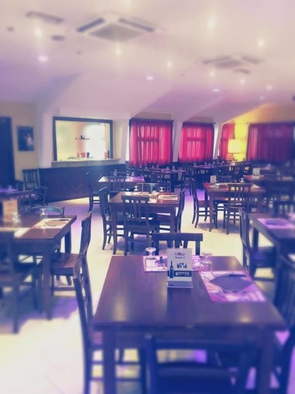 Фото Antares Assemini