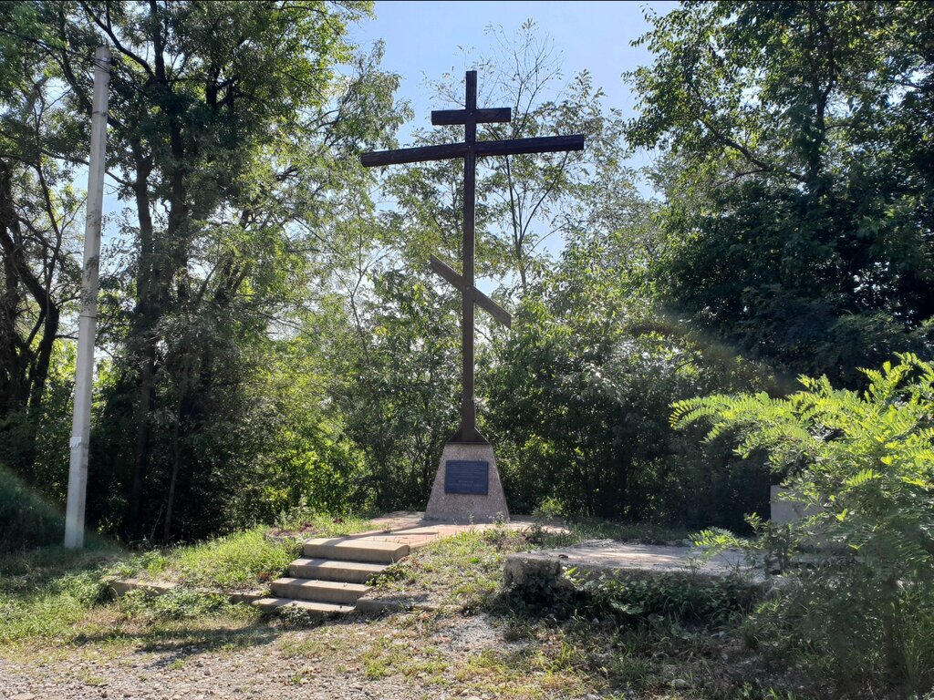 Chapel, memorial cross Поклонный крест, Tuapse, photo