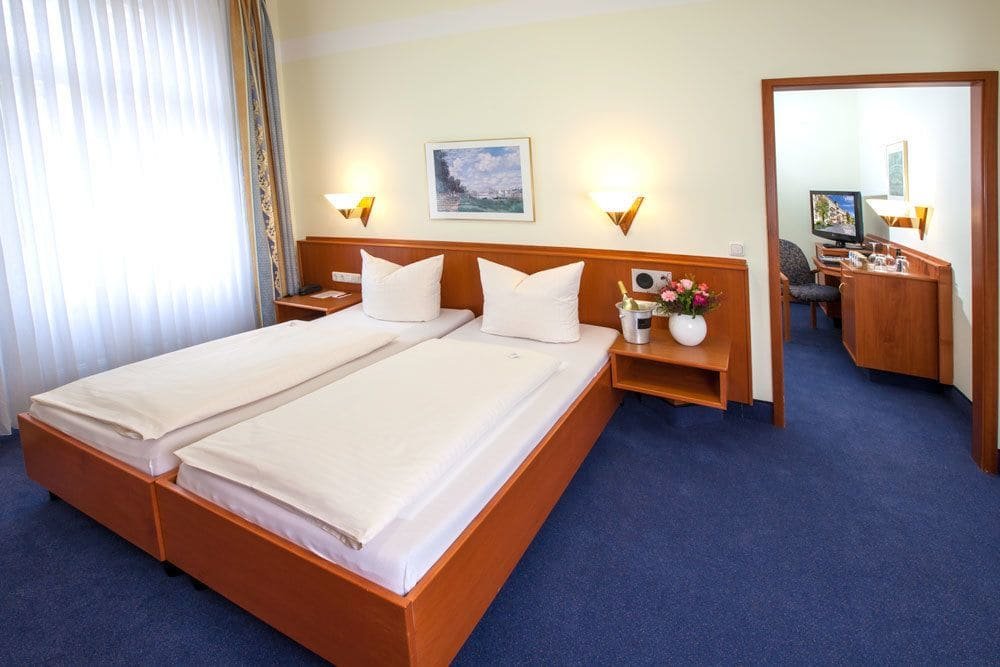 Фото Hotel Kaiserhof Victoria