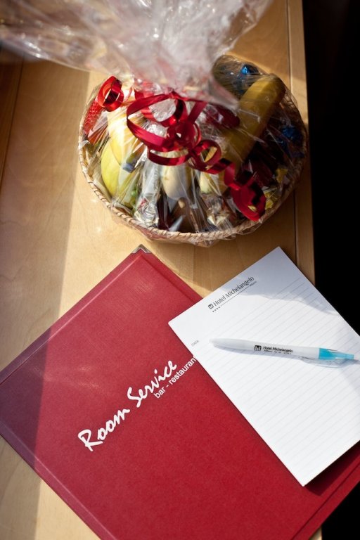 Фото 81768024439