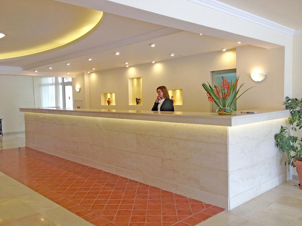 Фото Messonghi Beach Hotel