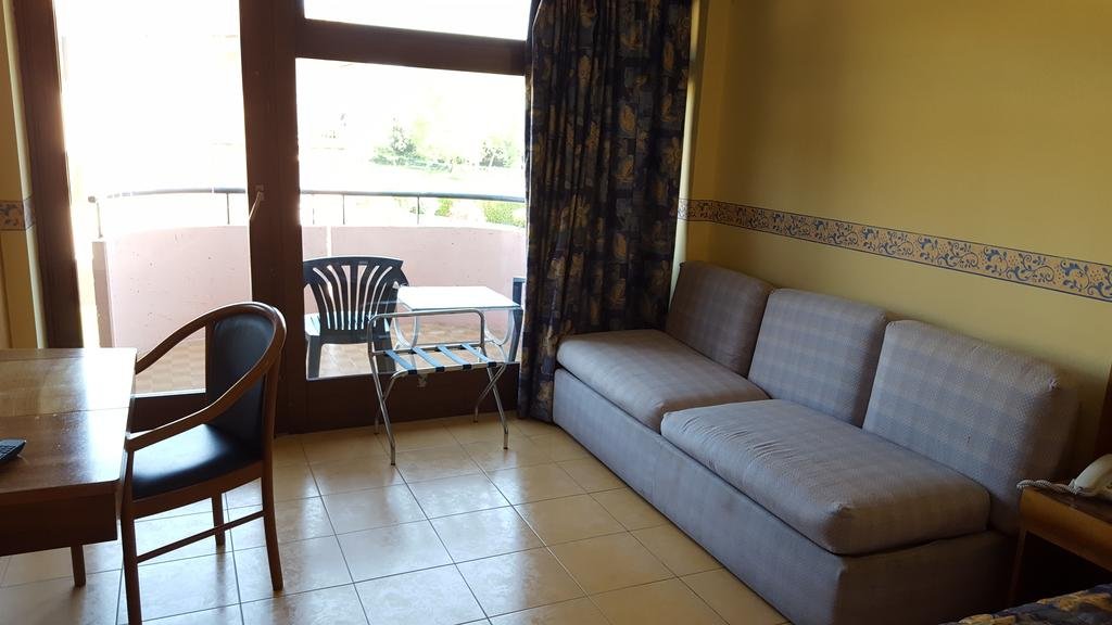 Фото Hotel Royal