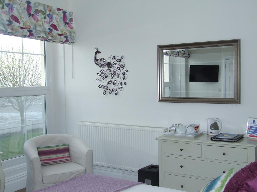 Фото Tides Reach Guest House