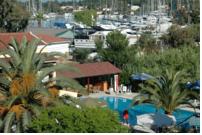 Фото Zefiros Apartments