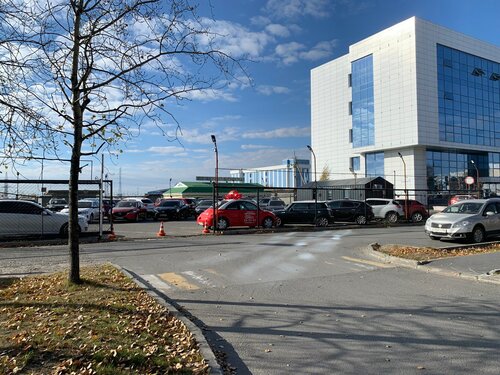 мүшесі Мұхтар Сафаров