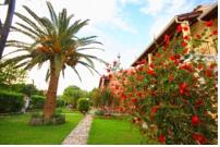 Фото Zefiros Apartments