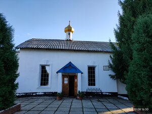 Церковь Рождества Христова (ул. Ленина, 133, село Вязовка), православный храм в Саратовской области