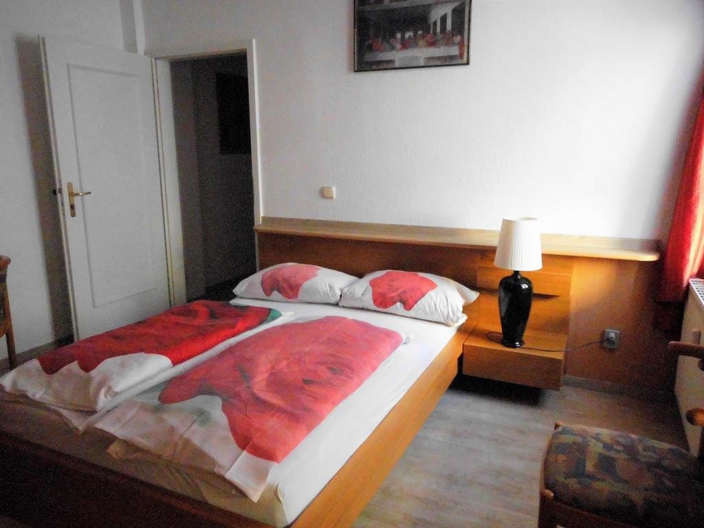 Фото Pension Pieschen Dresden