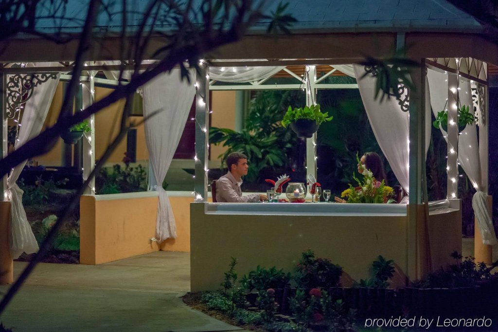 Фото Best Western Plus Belize Biltmore Plaza