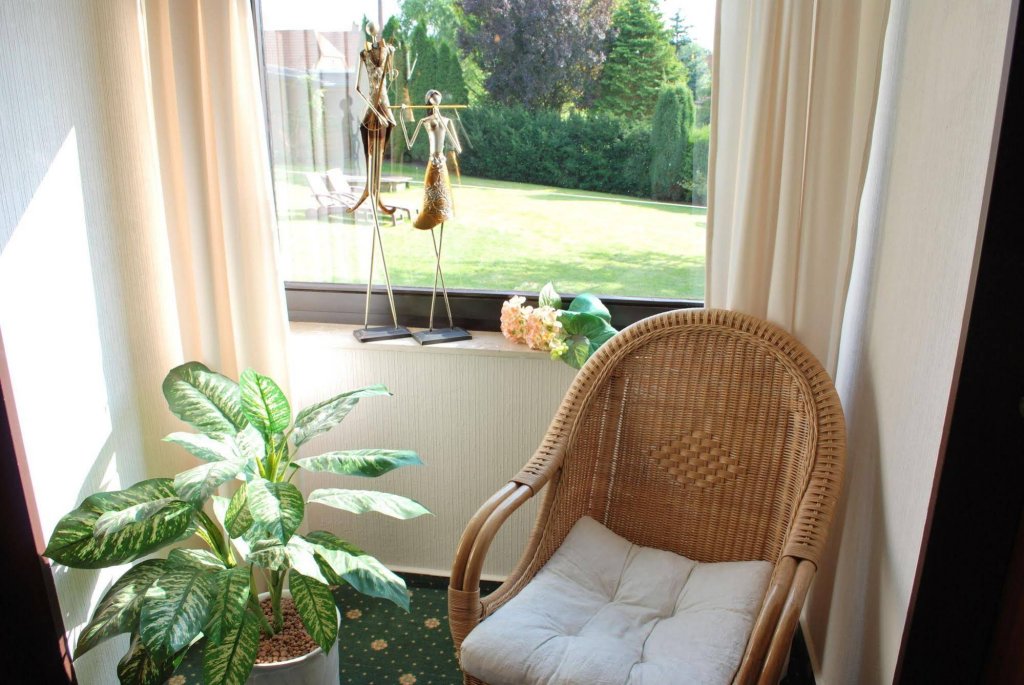 Фото Land-gut-Hotel Nordsee, Hotel Schild