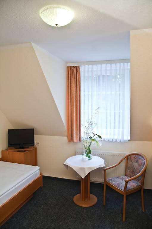 Фото Hotel Sächsisches Haus