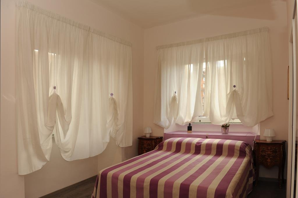 Фото Temple View