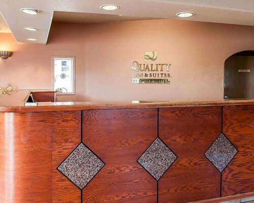 Гостиница Quality Inn & Suites Las Cruces - University Area