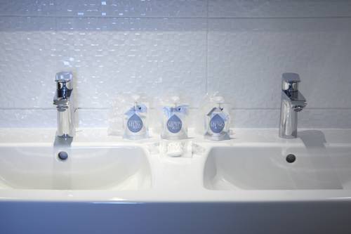 Фото Kyriad Prestige Saint-Malo