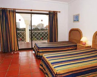 Фото Apartamentos Turísticos Clube Vilarosa