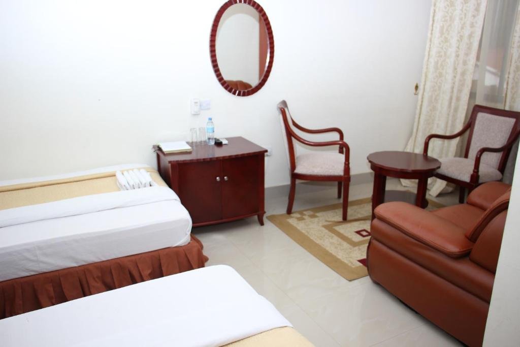 Фото Lenana Hotel