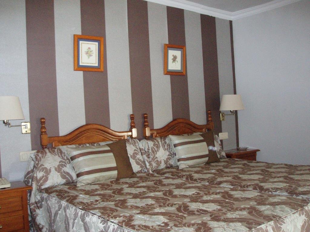 Фото Hotel Victoria