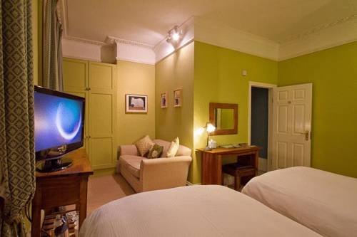 Фото Westwood Guest House