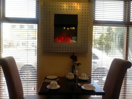 Фото Ashford Manor Guesthouse