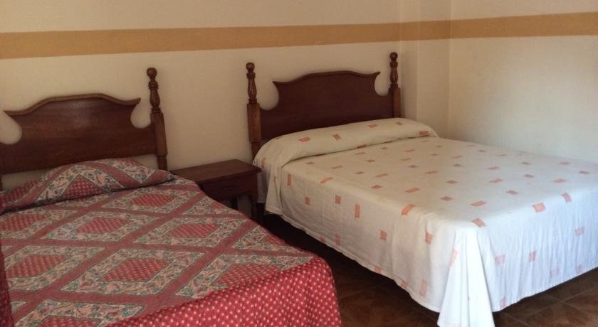 Фото Hotel Los Arcos