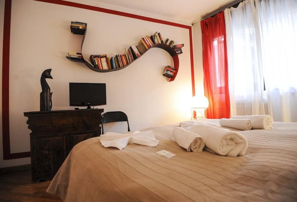 Фото Park Apartment