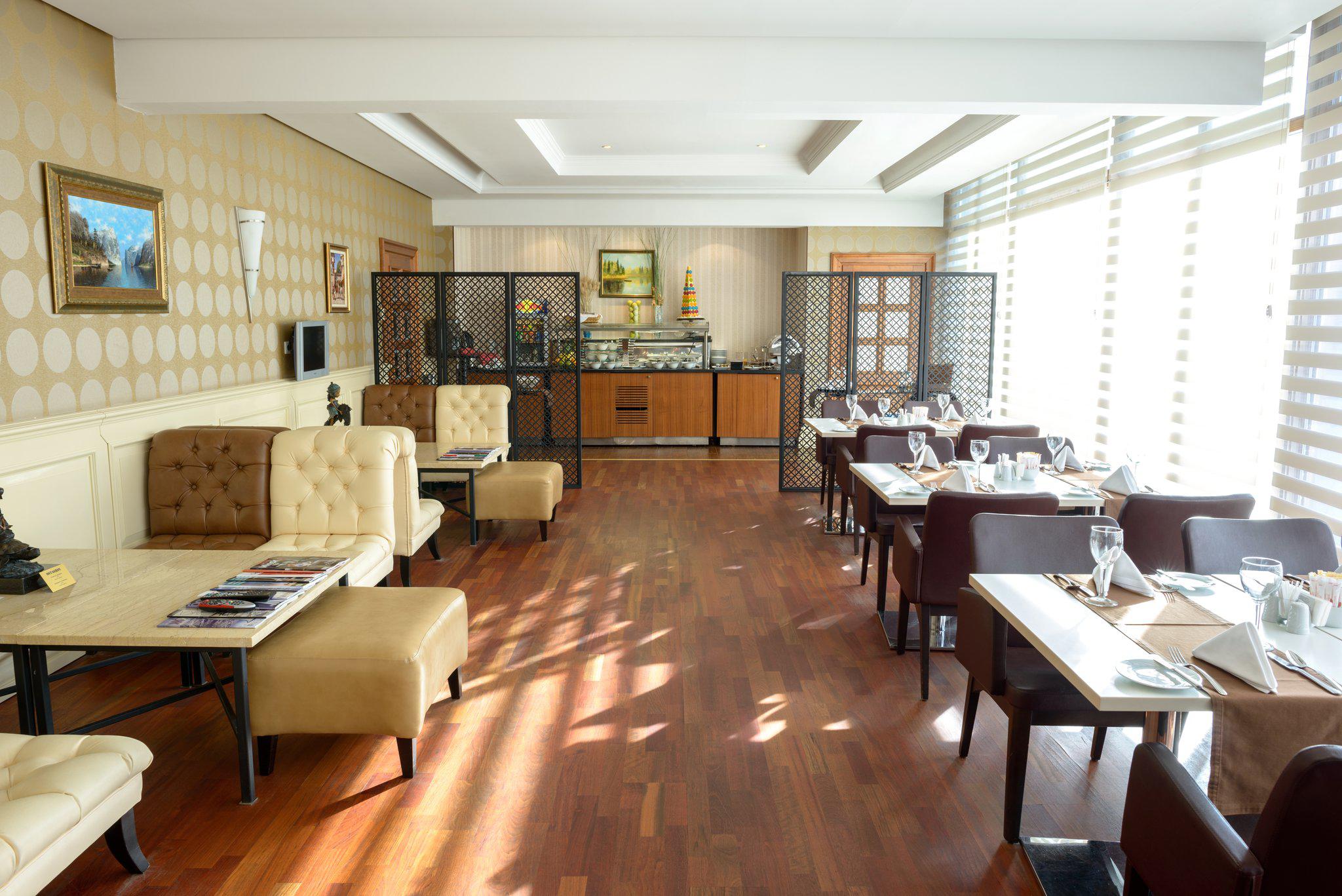 Фото Crowne Plaza Minsk