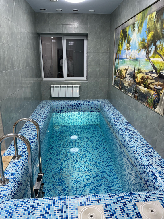 Фото Вернисаж