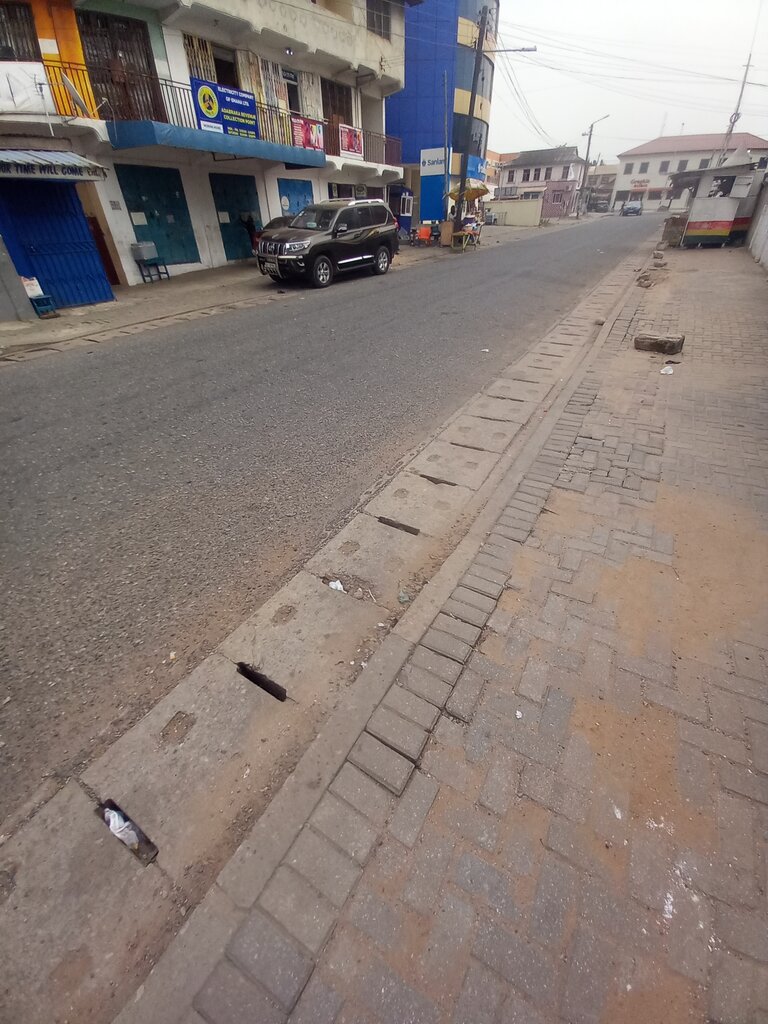 Perfume and cosmetics shop Elctricity Company Of Ghana, Accra, photo