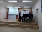 Munitsipalnoye obrazovatelnoye uchrezhdeniye dopolnitelnogo obrazovaniya detey Rayonnaya detskaya shkola iskusstv (rabochiy posyolok Zheleznodorozhny, Vokzalny mikrorayon, 11Б) ، مدرسة الفنون