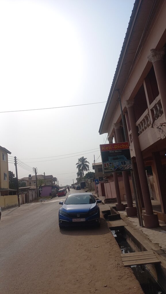 Interior goods Keli Richels Home Decor, Accra, photo