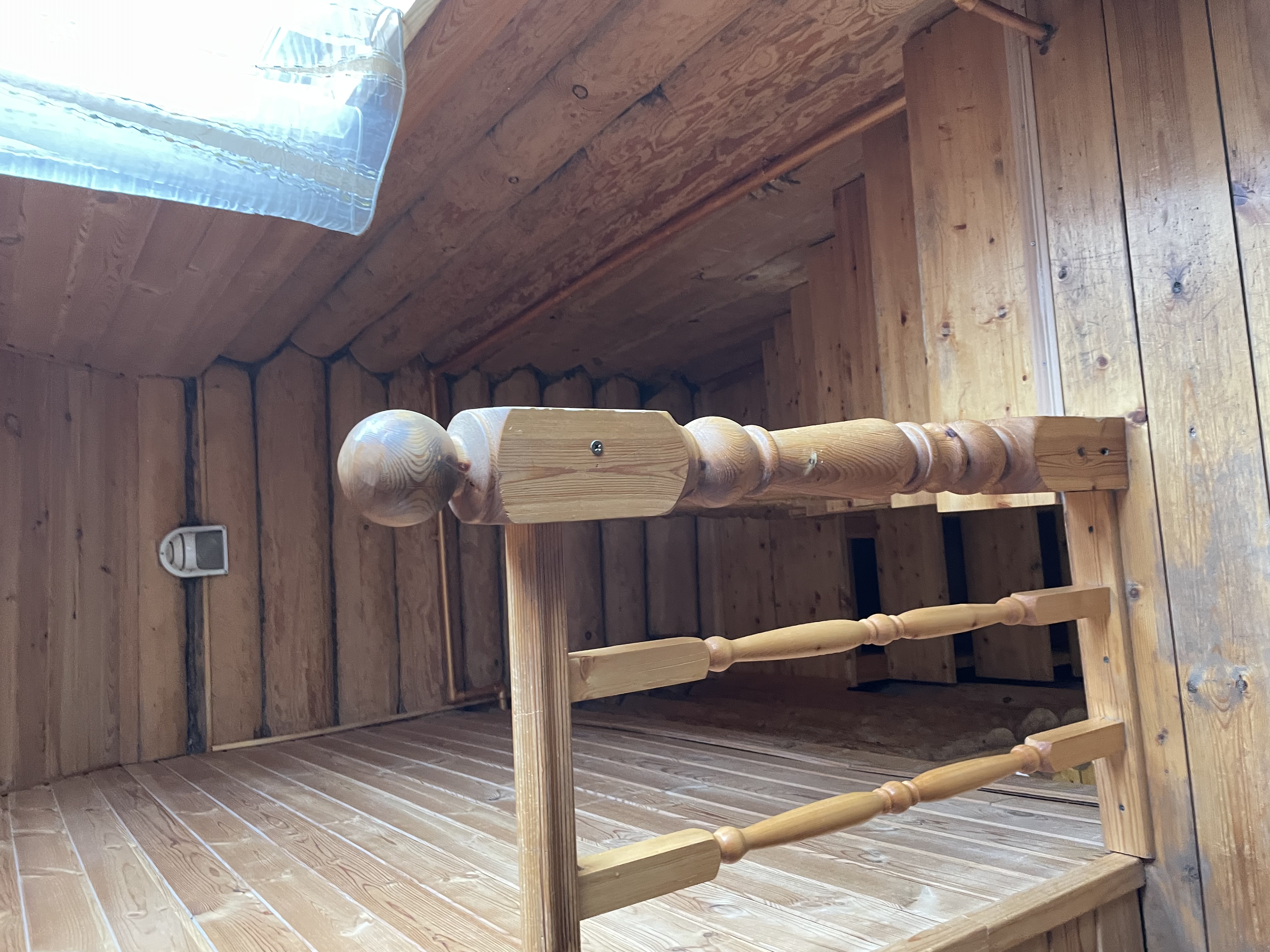 Фото Теремок в горах