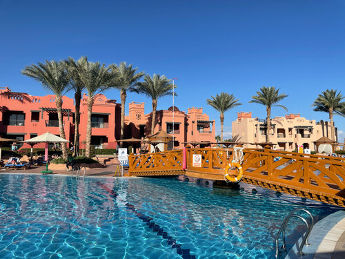 Charmillion Sea Life Resort