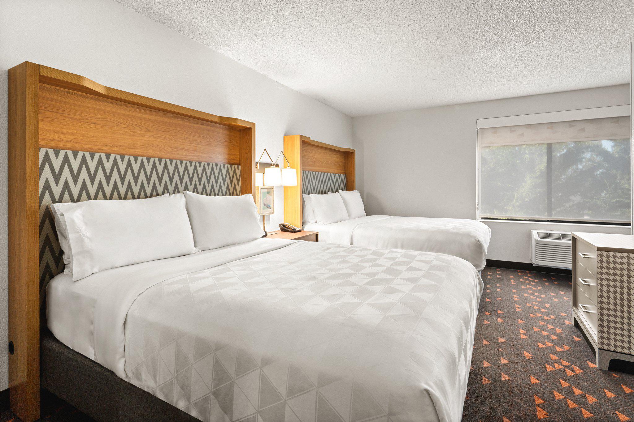 Фото Holiday Inn & Suites Bothell, an Ihg Hotel