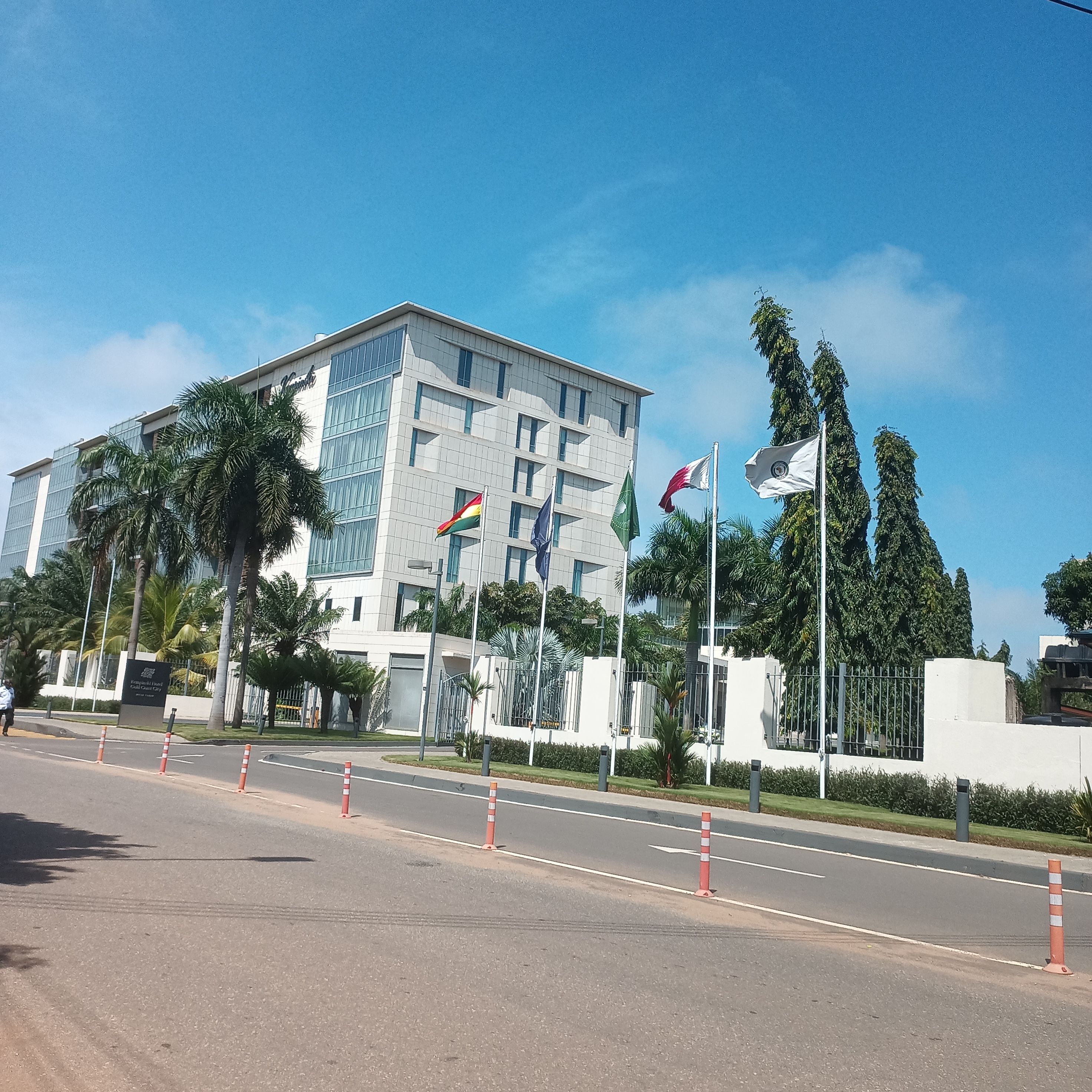 Фото отеля 3