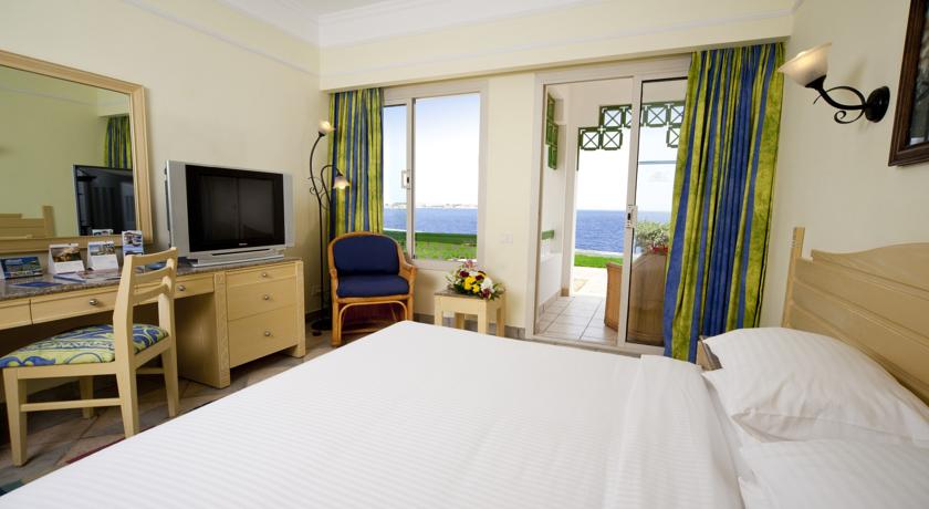Фото Coral Beach Resort Tiran